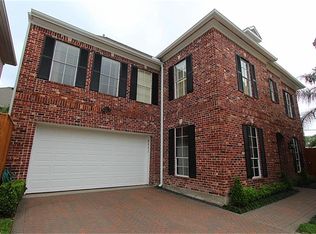 8402 N Hilshire Park Dr, Houston, TX 77055