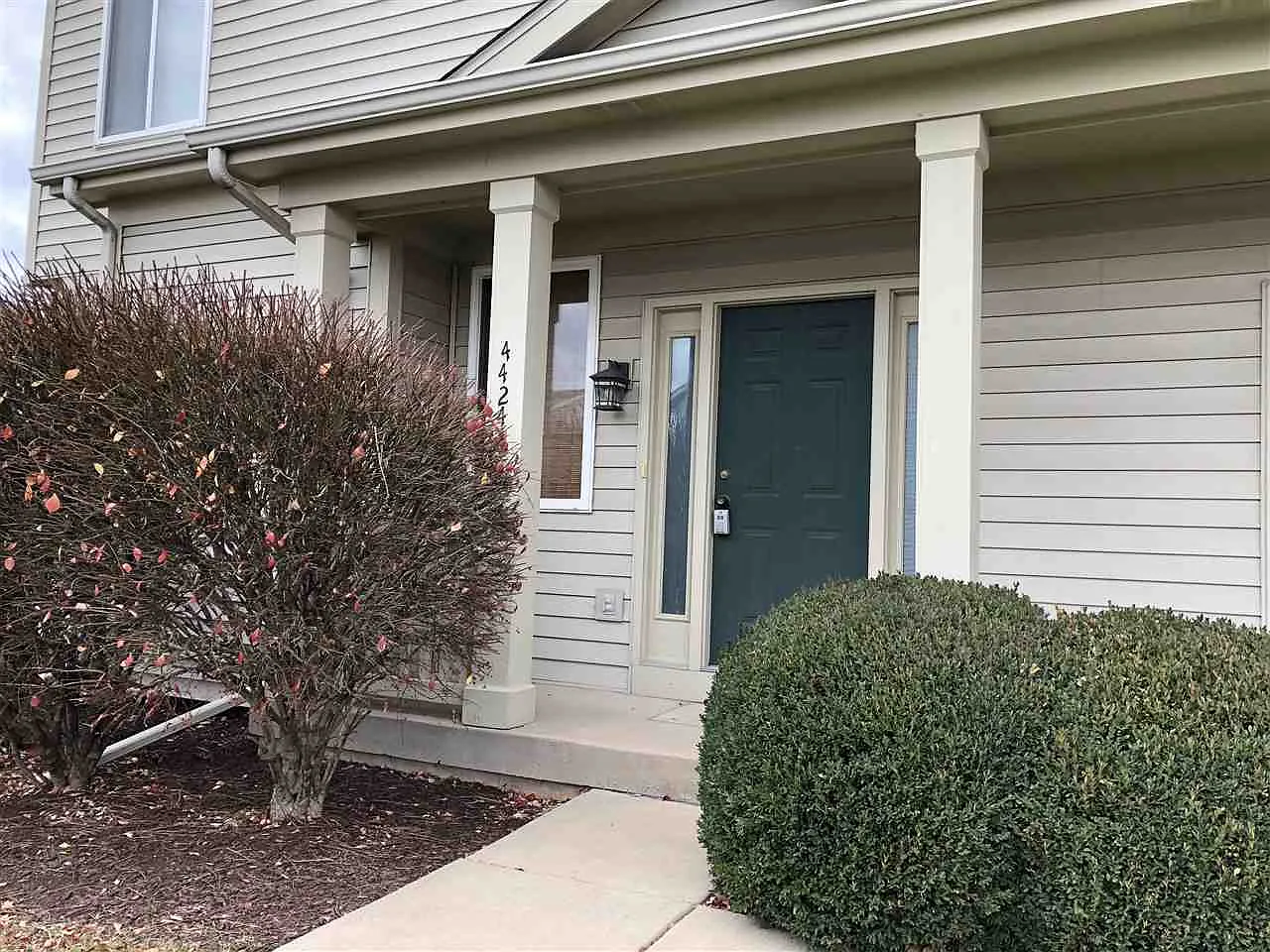 4424 Kellee Ln photo 1