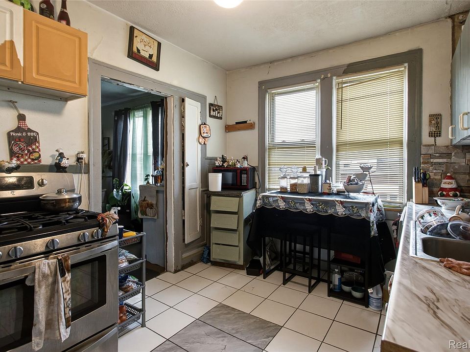 5946 Martin St, photo 19