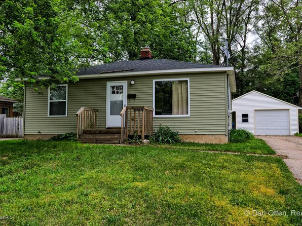 4330 Milan Ave SW, Wyoming, MI 49509