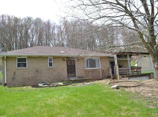 418 Swearingen Rd, Weirton, WV 26062