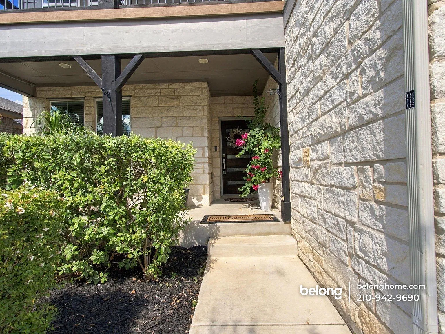5 bed, 4.0 bath, 3350 sqft, $2,525 — Photo 2