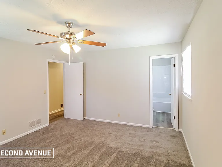 721 Bluebird Dr SE — Photo 11