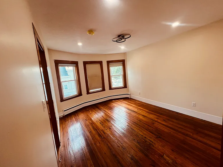 203 Summer St #2 — Photo 2