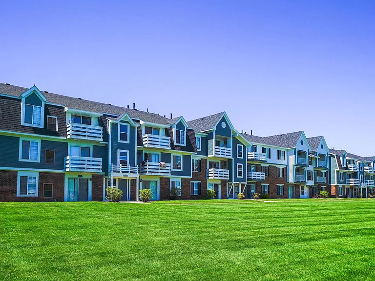 Walnut Trail Apartments — Photo 33