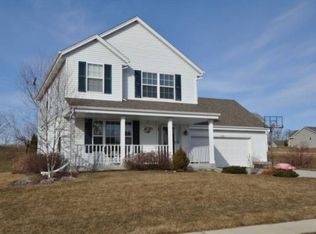 438 Aspen St, Johnson Creek, WI 53038