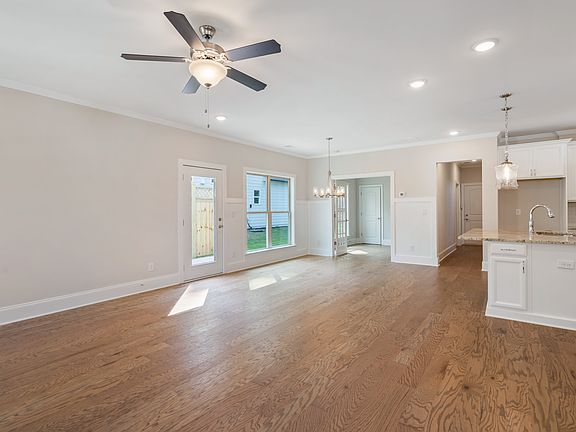 Chestnut I, New Construction. Photos are a representation of home, not actual home.