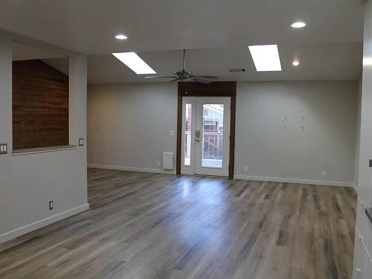 2620 Wentworth Rd — Photo 5