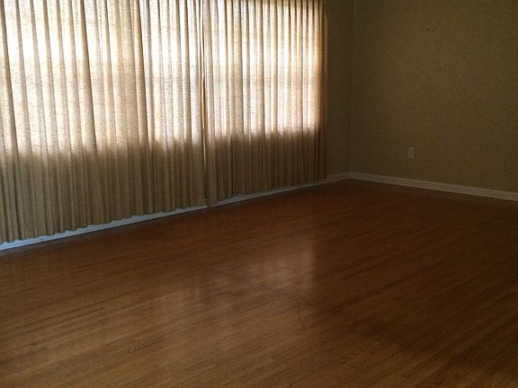 2nd image of 409 S Montgomery Ave