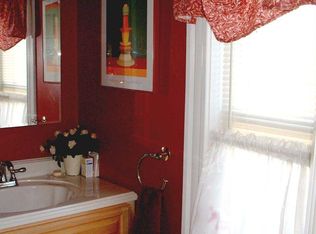 31 Rock St #2, Norwood, MA 02062