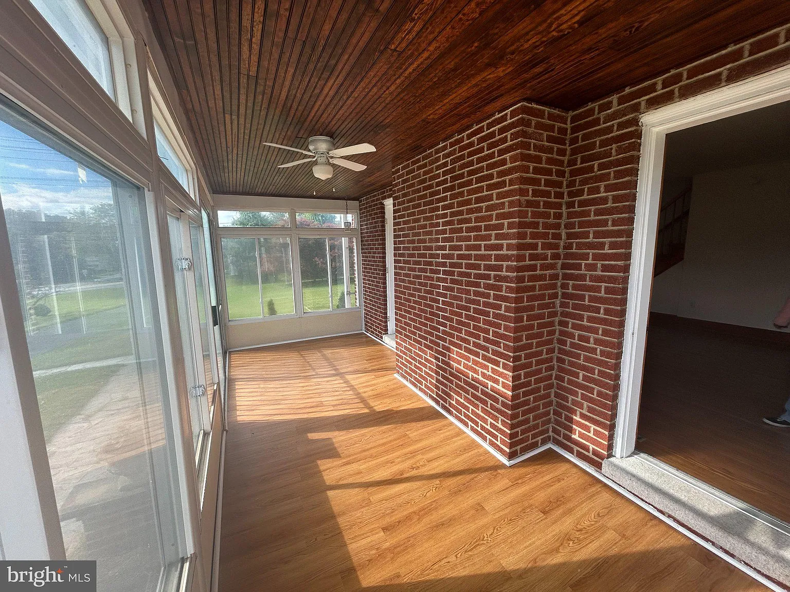 4 bed, 2.0 bath, 1913 sqft, $2,750 — Photo 4