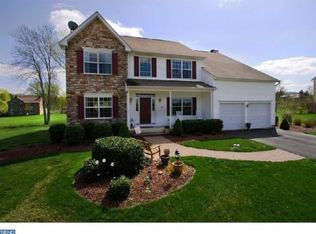 3 Furlong Rd, Douglassville, PA 19518