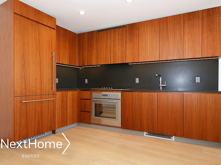 575 4th Ave #4K — Photo 4