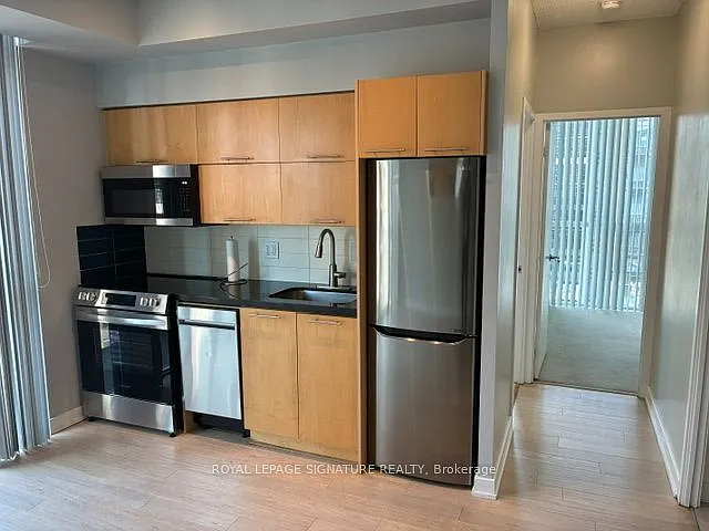 2 bed, $2,950 — Photo 4