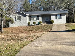 10 Valley View Ln, Greenbrier, AR 72058