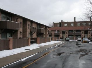 11015 Lake Ave APT 8, Cleveland, OH 44102