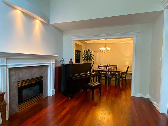5th image of 16751 85a Ave
