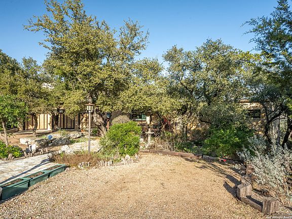 4th image of 903 bumelia