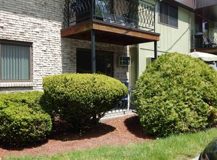 6 Strawberry Bank Rd APT 7, Nashua, NH 03062