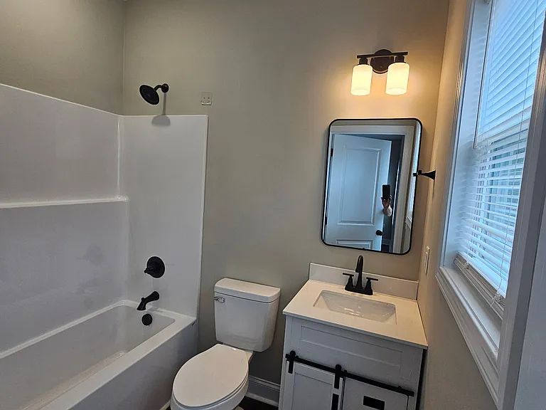 382 Harper Ave #382 — Photo 18