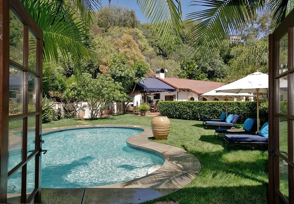1st image of 9101 St Ives Dr