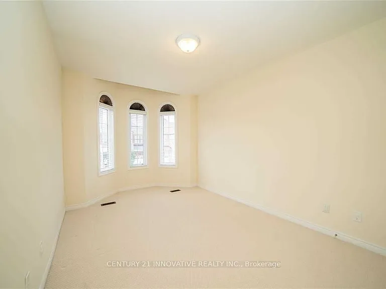 59 William Bartlett Dr — Photo 37