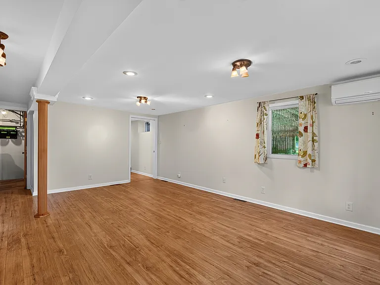 1164 E Schuylkill Rd — Photo 15