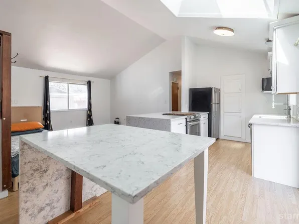 853 Alameda Ave, South Lake Tahoe, CA 96150