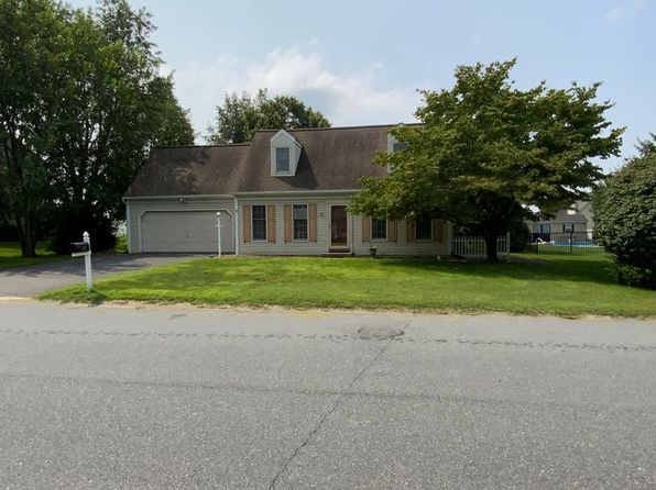 64 Village Square Dr