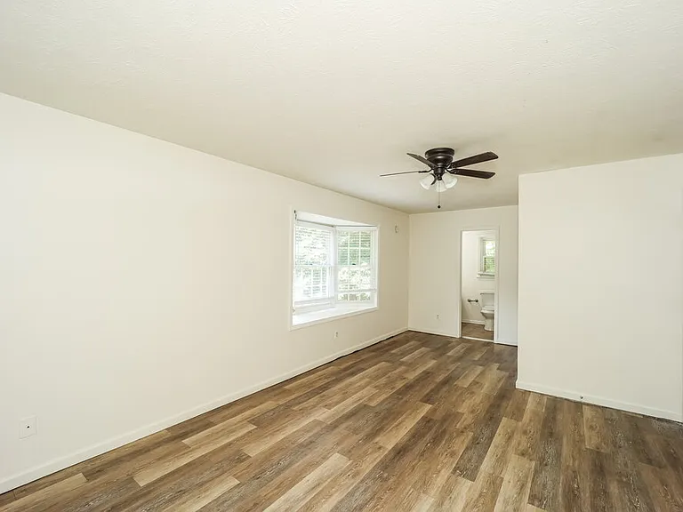 592 Water Way Trl — Photo 10