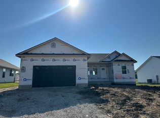 3221 Brook Landing Ct, Des Moines, IA 50317
