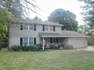 201 Damron Dr, North Manchester, IN 46962