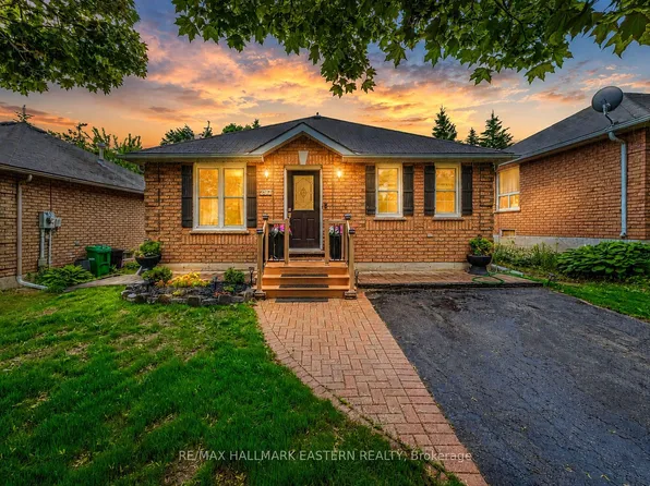 297 Towerhill Rd, Peterborough, ON K9H 7N1