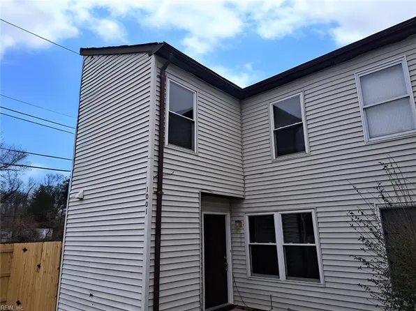 1001 Barnacle Ct, Virginia Beach, VA 23451