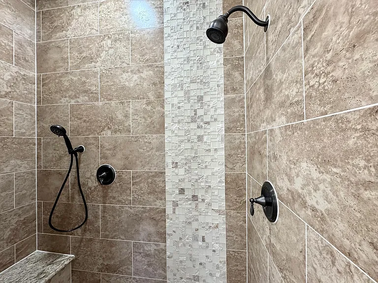6427 Liberty Valley Dr — Photo 18