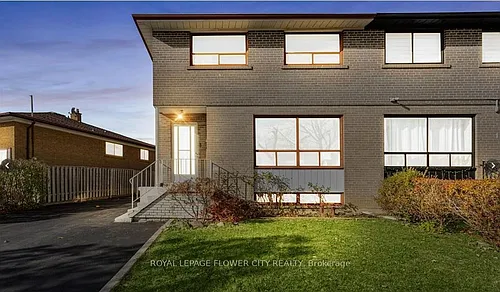 3 Clayhall Cres Photo 1 3 Clayhall Cres Photo 1