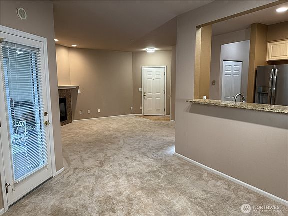 5th image of 13000 Admiralty Way #B201