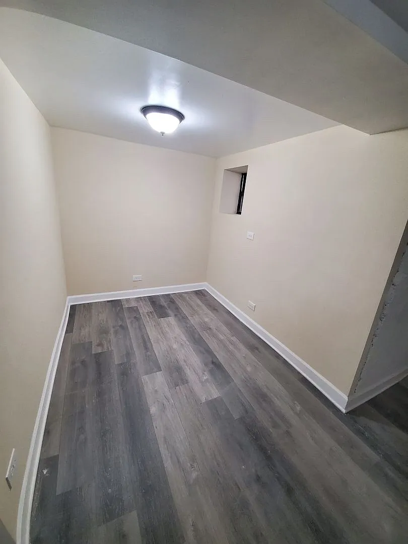 2 bed, $1,250 — Photo 2