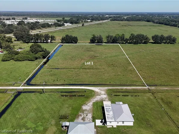 NE Faye Ter, Arcadia, FL 34266