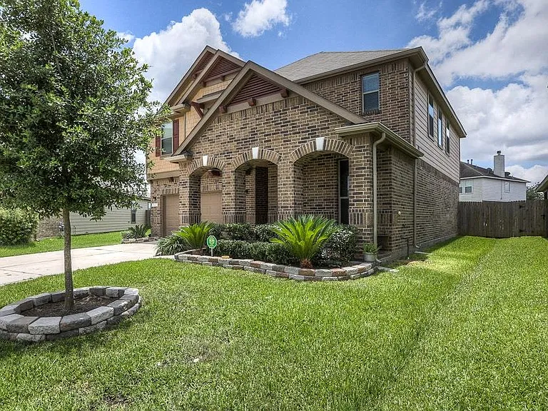 18507 Morgans Forest Ln — Photo 2