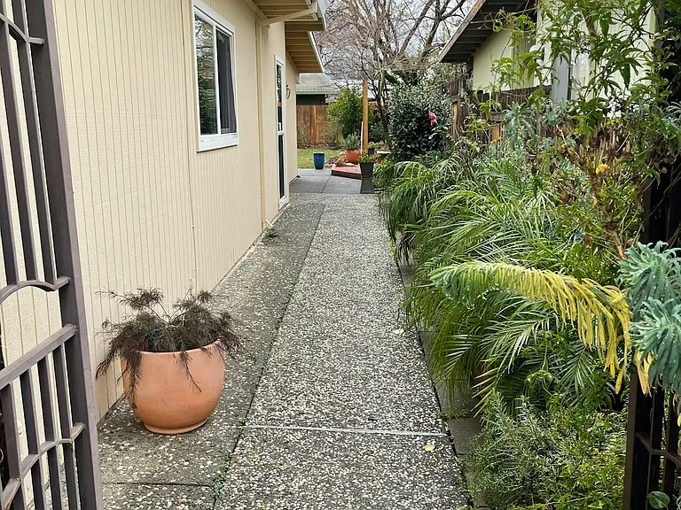 232 Inca Pl — Photo 15