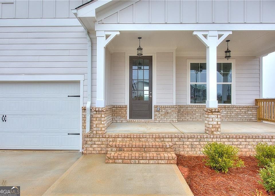 1st image of 133 Applewood Way