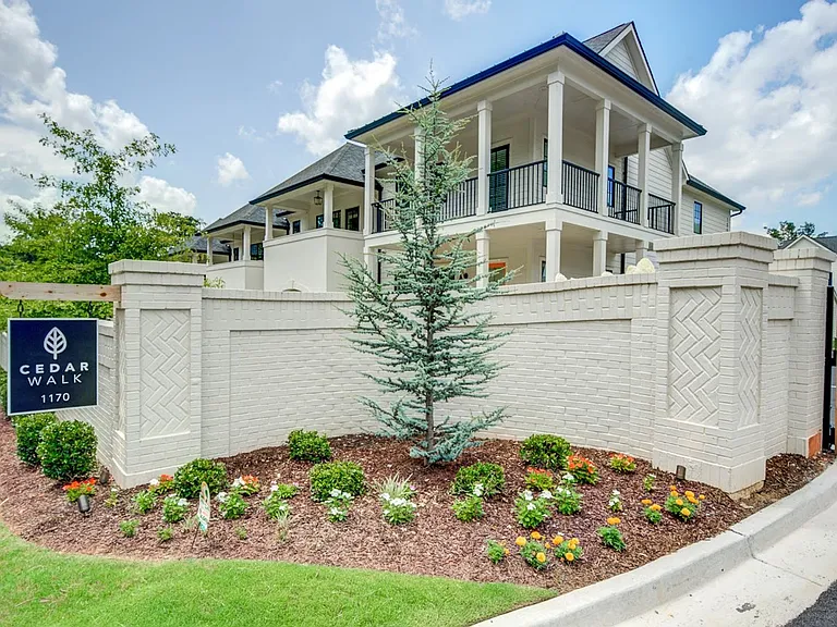 Cedar Walk Townhomes — Photo 54