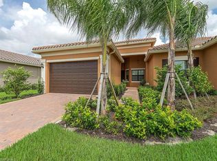 13340 Silktail Dr, Naples, FL 34109