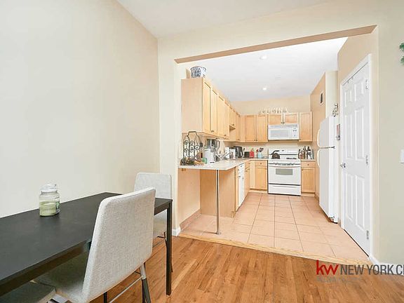 5th image of 231 W 148th St #3S
