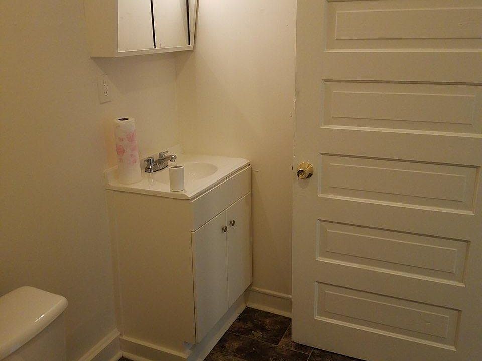 2nd image of 229 Circle Dr #A