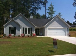 526 Embassy Walk, Winder, GA 30680