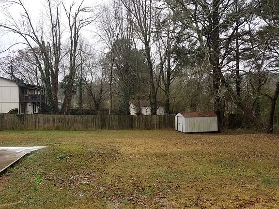 4th image of 4091 Sweet Water Ct SE