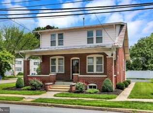 27 S 34th St, Camp Hill, PA 17011