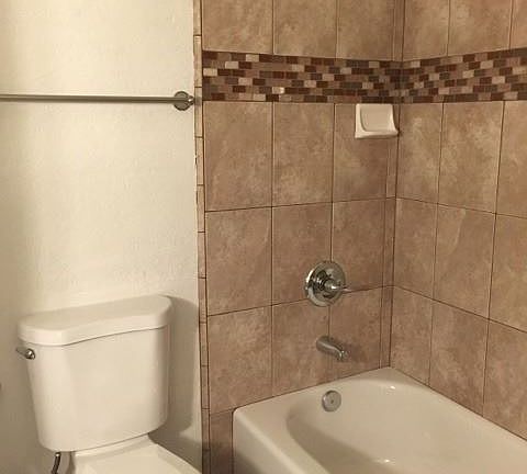 5th image of 1621 Q St APT 07